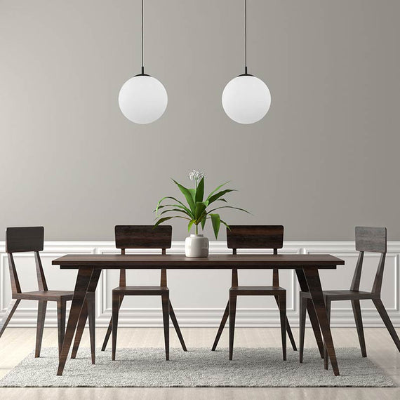 Orb Large -kattoriippuvalaisin – mustavalkoinen