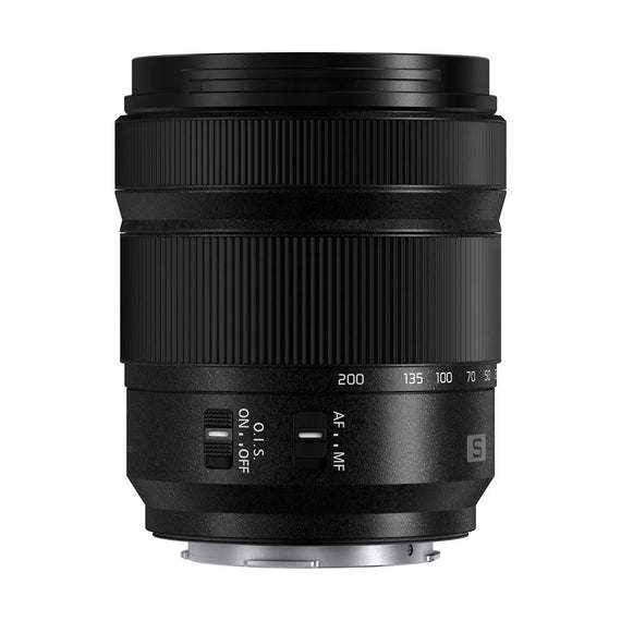 Panasonic Lumix S 28-200mm f/4-7.1 MACRO OIS -objektiivi L-kiinnityksellä