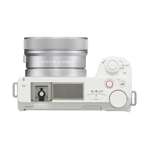 Digitaalinen peilitön kamera Sony ZV-E10 II 16-50 mm ja 55-210 mm objektiiveilla, valkoinen