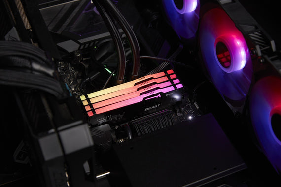 Kingston Fury Beast RGB, DDR5, 32 GB, 6000 MHz, CL30 (KF560C30BBEAK2-32) -muistikortti